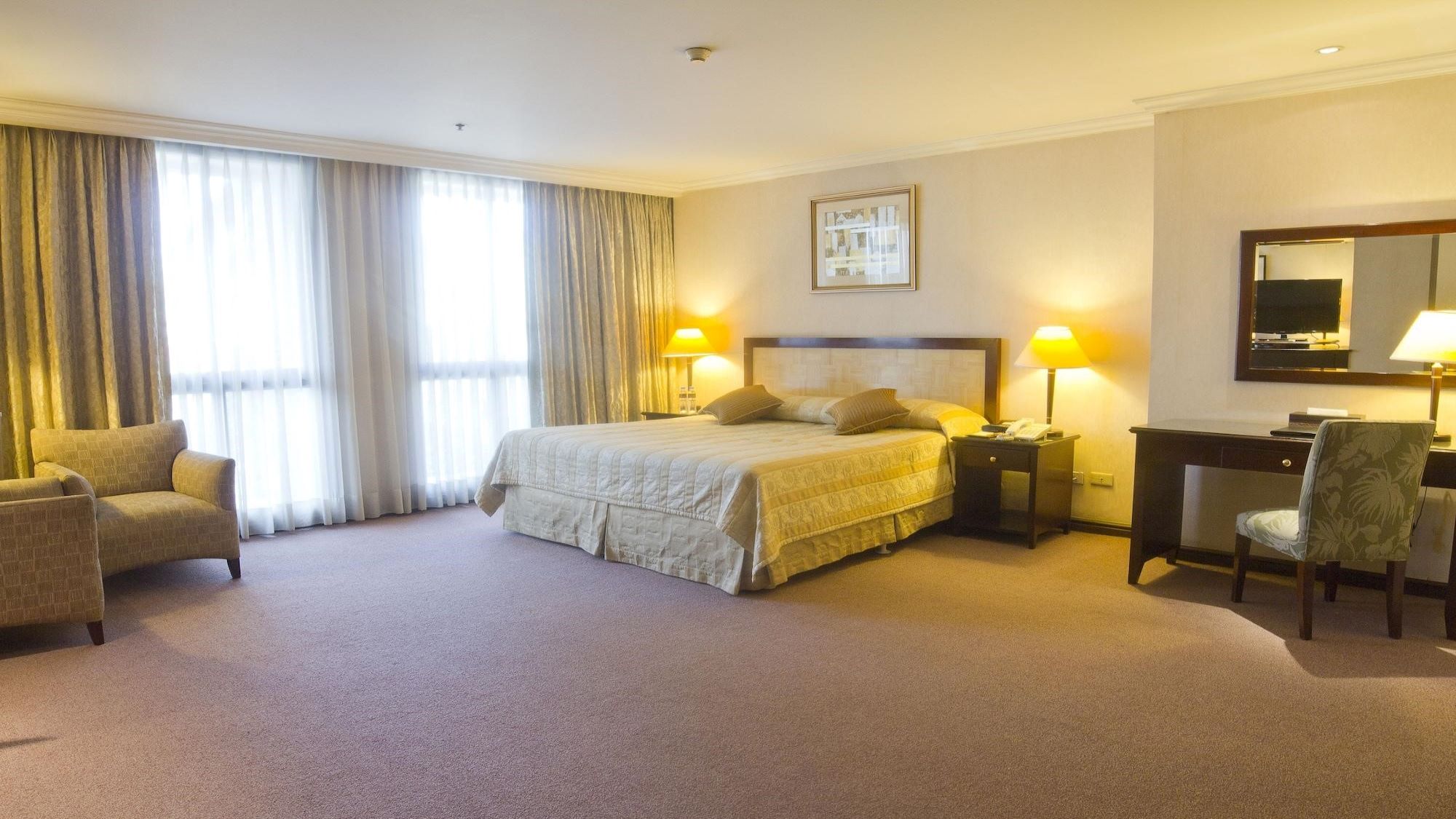 Suite-room
